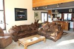 Wildflower Mammoth Condo Rental 44: Spacious Living Room